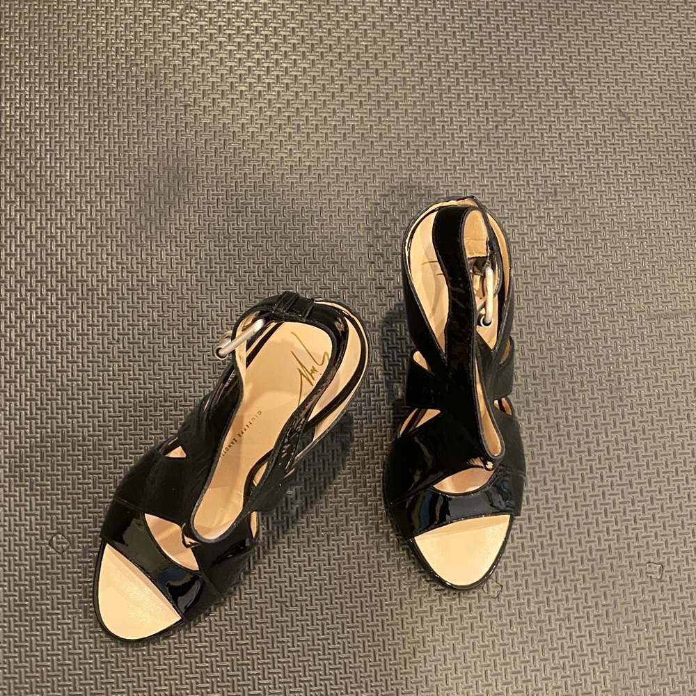 Giuseppe Zanotti design, never worn black patent sandals